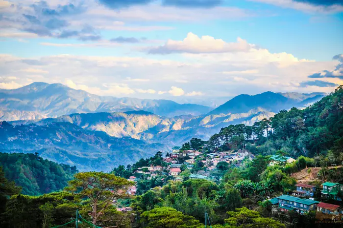 Sweeping view of the mountains and valley around Baguio